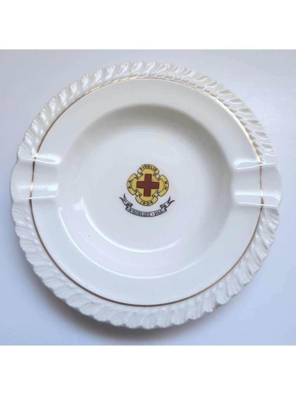 Balfour Fidelis 1904 Ashtray Knights of Columbus Vintage Ceramic Gold Rim USA